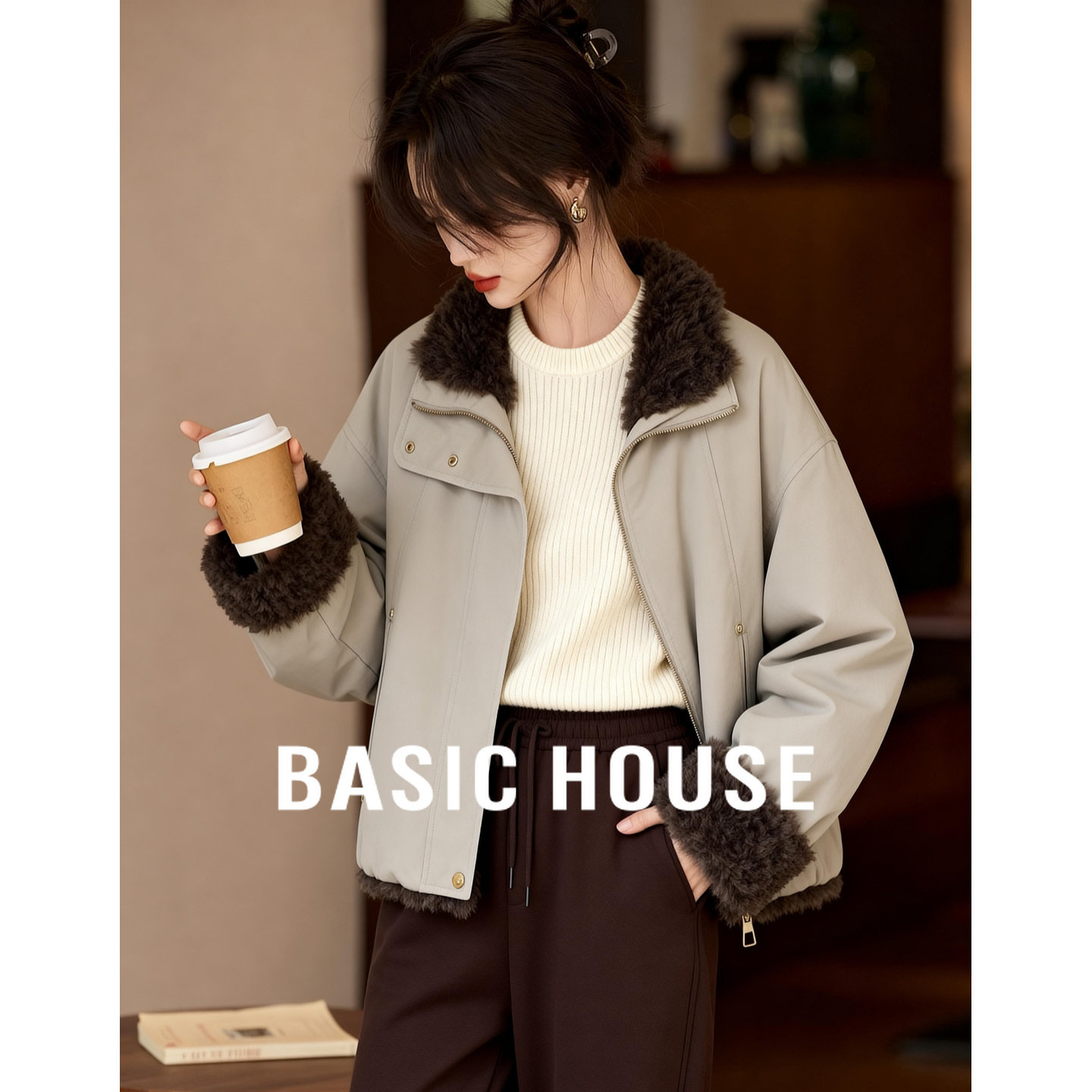 Basic House/百家好仿皮草领外套女冬宽松保暖毛绒袖口工装风上衣,女装/女士精品,短外套,淘宝优惠券,粉丝福利购,淘宝优惠卷