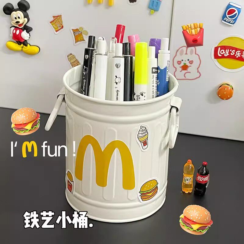 麦当当主题铁艺笔筒可爱卡通桌面收纳桶创意个性学生文具盒