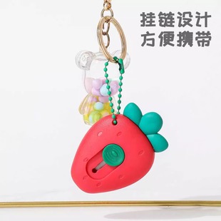 创意草莓造型美工刀挂链设计便携开箱器钥匙扣挂饰迷你拆快递刀