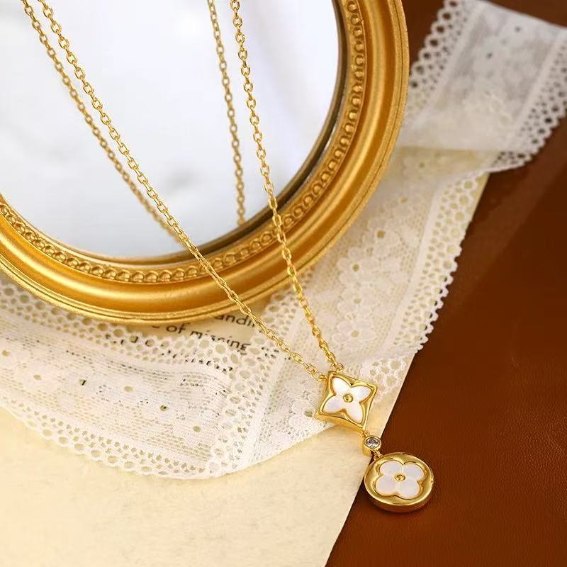 时尚百搭铜合金精品项链