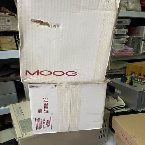 议价议价德国MOOG液压阀配件阀套 长度47cm孔直径21cm