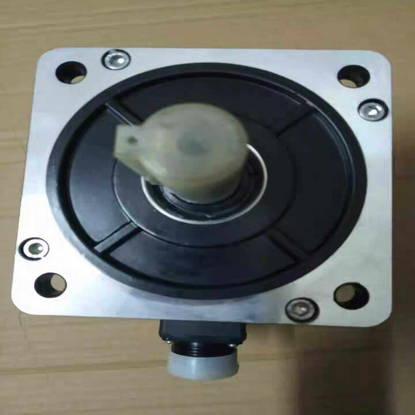 议价议价议价合信CTSDM2D-B1022-M200伺服马达1KW马达感议价议价