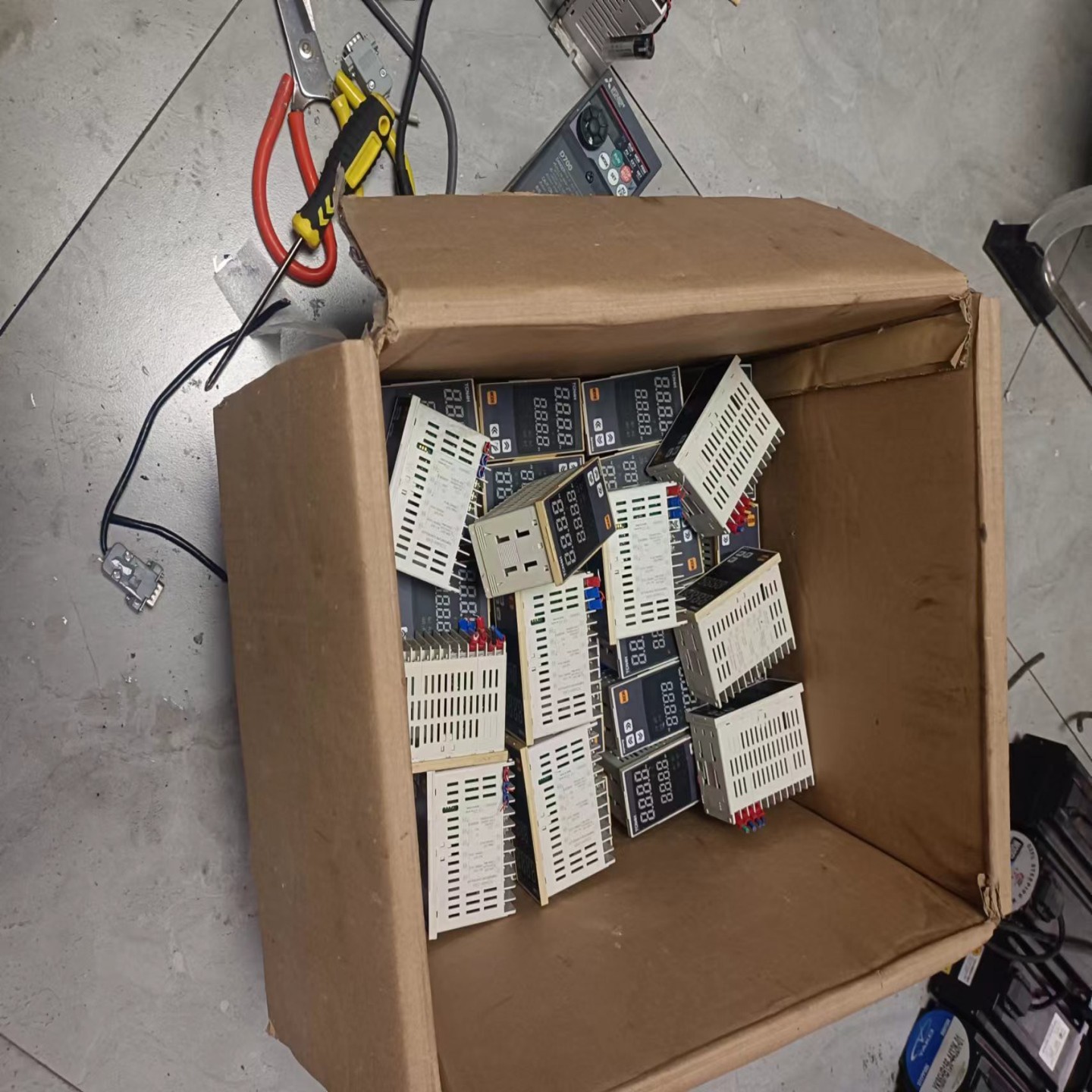 议价议价奥托尼克斯智能PID温度控制器TCN4H-24R双数显温控器