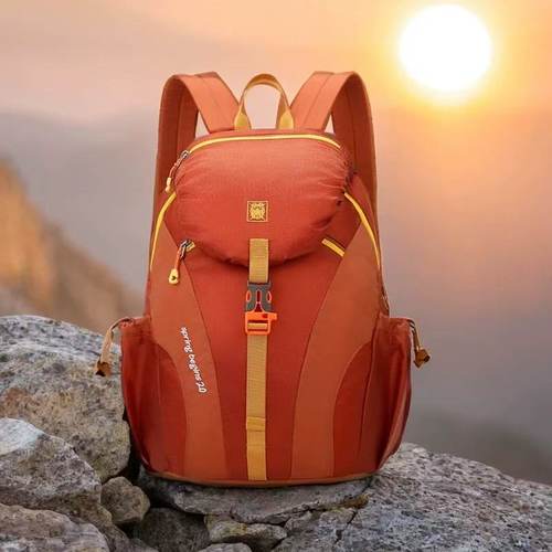 亲自出游轻便大容量户外登山包