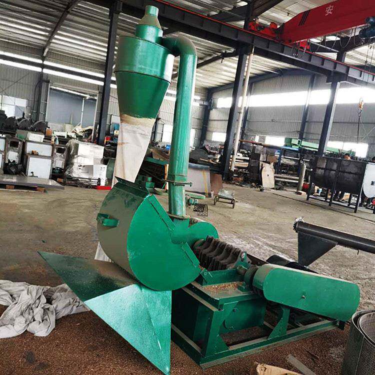 小型锤片式粉碎机家用玉米花生秧饲料粉碎机11千瓦电机饲料机