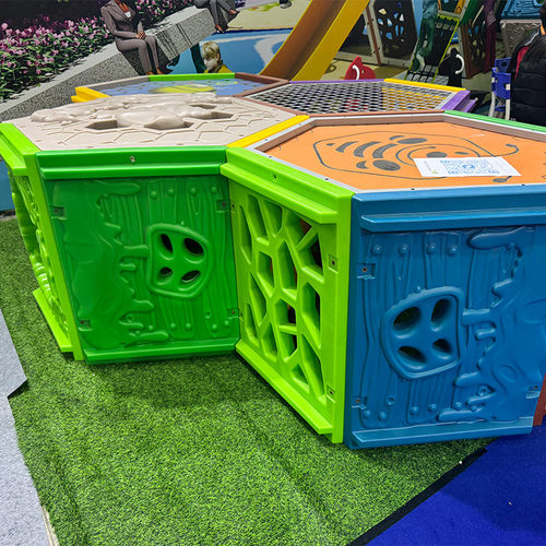 幼儿园迷宫玩具户内外儿童攀爬钻洞组合新款蜂巢迷宫体能感统训练