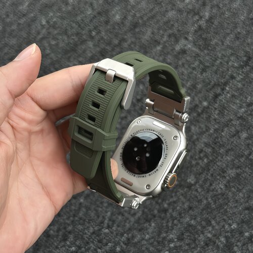 探险机甲风氟橡胶表带适用手表