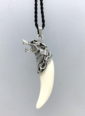 狼牙吊坠霸气真个性复古民族风钛钢链挂件衣服配饰潮
