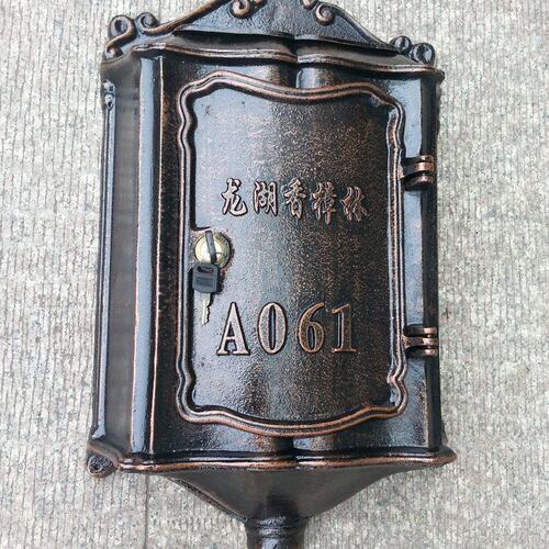 欧式别墅复古信报箱不锈钢小区浮雕立式挂信箱户外防雨镶入式奶箱