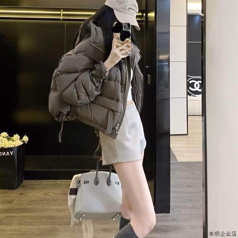 高端现货2025冬季新款下摆抽绳连帽白鸭绒面包服外套短款羽绒服女
