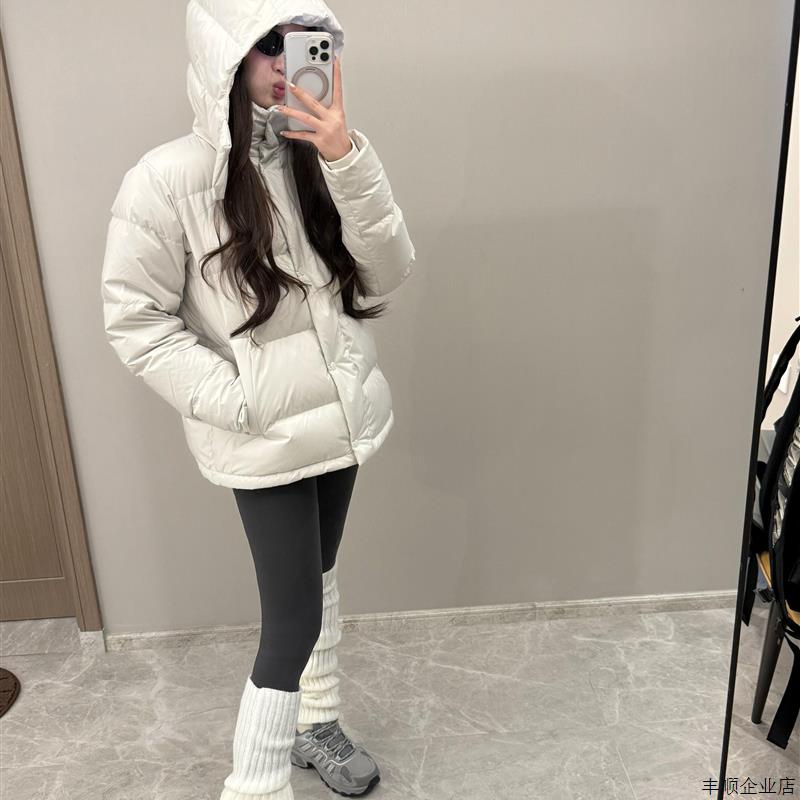lu系奶白泡芙羽绒服女连帽羽绒服女冬季小个子90白鸭绒短款面包服