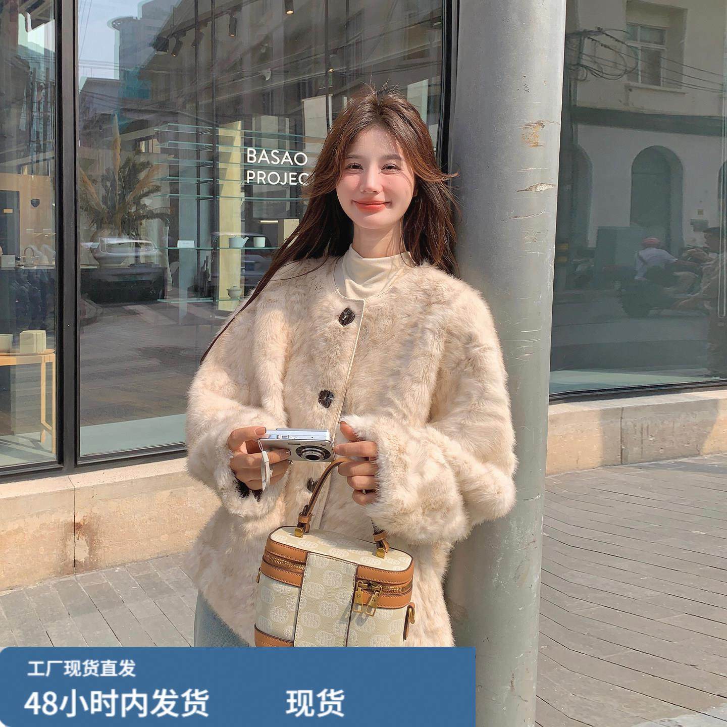 米色短款小香风皮毛一体外套2025新款女冬小个子超火加厚毛绒上衣,运动/瑜伽/健身/球迷用品,广场舞套装,淘宝优惠券,粉丝福利购,淘宝优惠卷