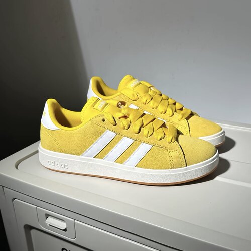 adidas男女低帮耐磨校园面包板鞋