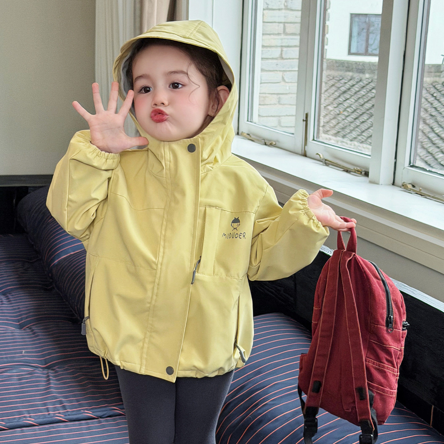 女童冲锋衣春秋季2026新款儿童韩版连帽上衣宝宝春装休闲风衣外套,童装/婴儿装/亲子装,风衣,淘宝优惠券,粉丝福利购,淘宝优惠卷