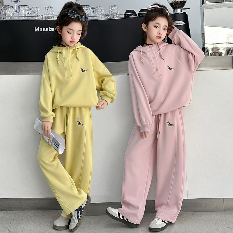 跨境女童运动套装2026春秋儿童洋气宽松休闲连帽卫衣弯刀裤两件套,童装/婴儿装/亲子装,儿童运动套装,淘宝优惠券,粉丝福利购,淘宝优惠卷