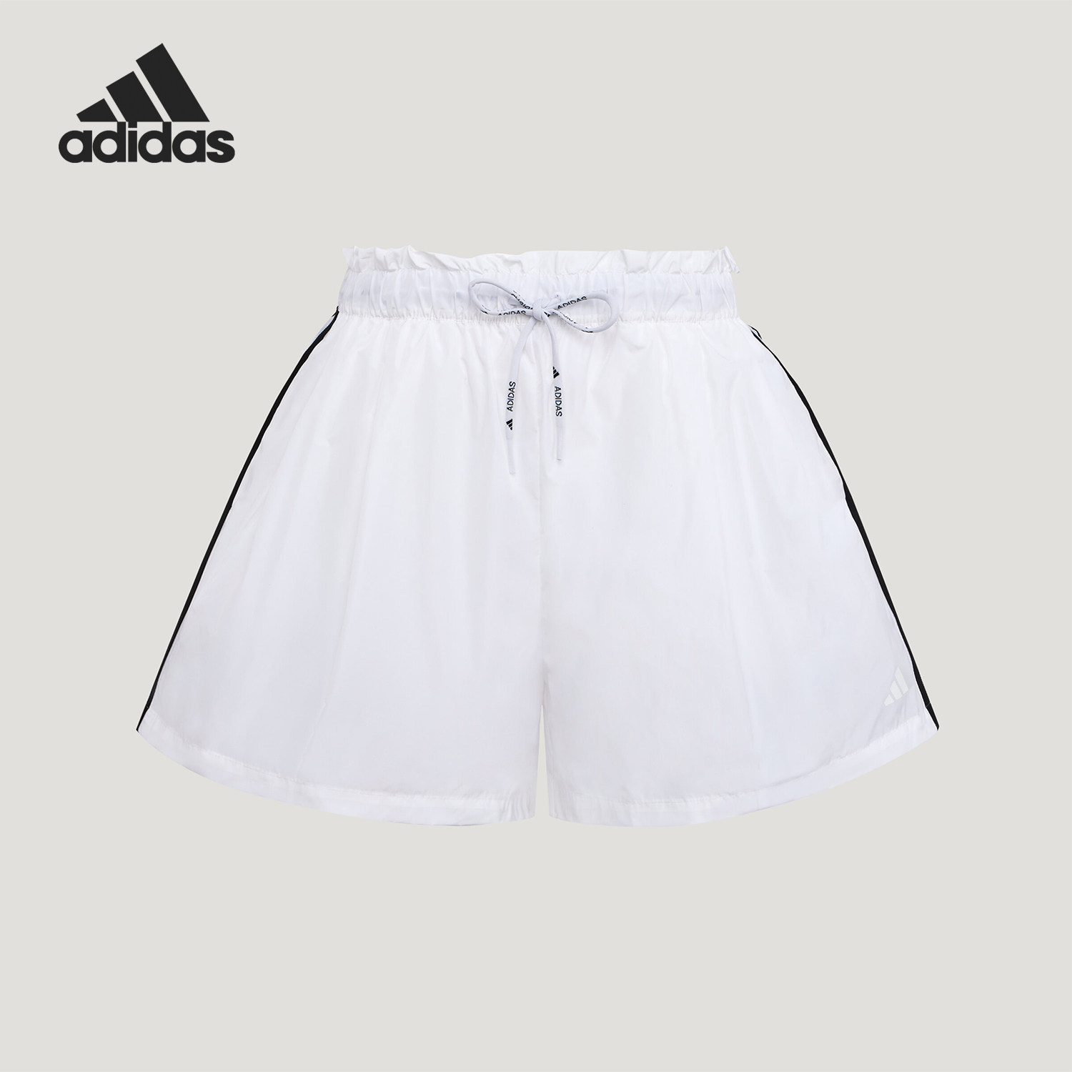 Adidas/阿迪达斯正品女士足球梭织经典宽松运动休闲短裤LD2952