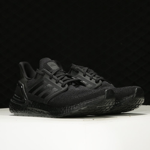 阿迪达斯ULTRABOOST男女跑步鞋