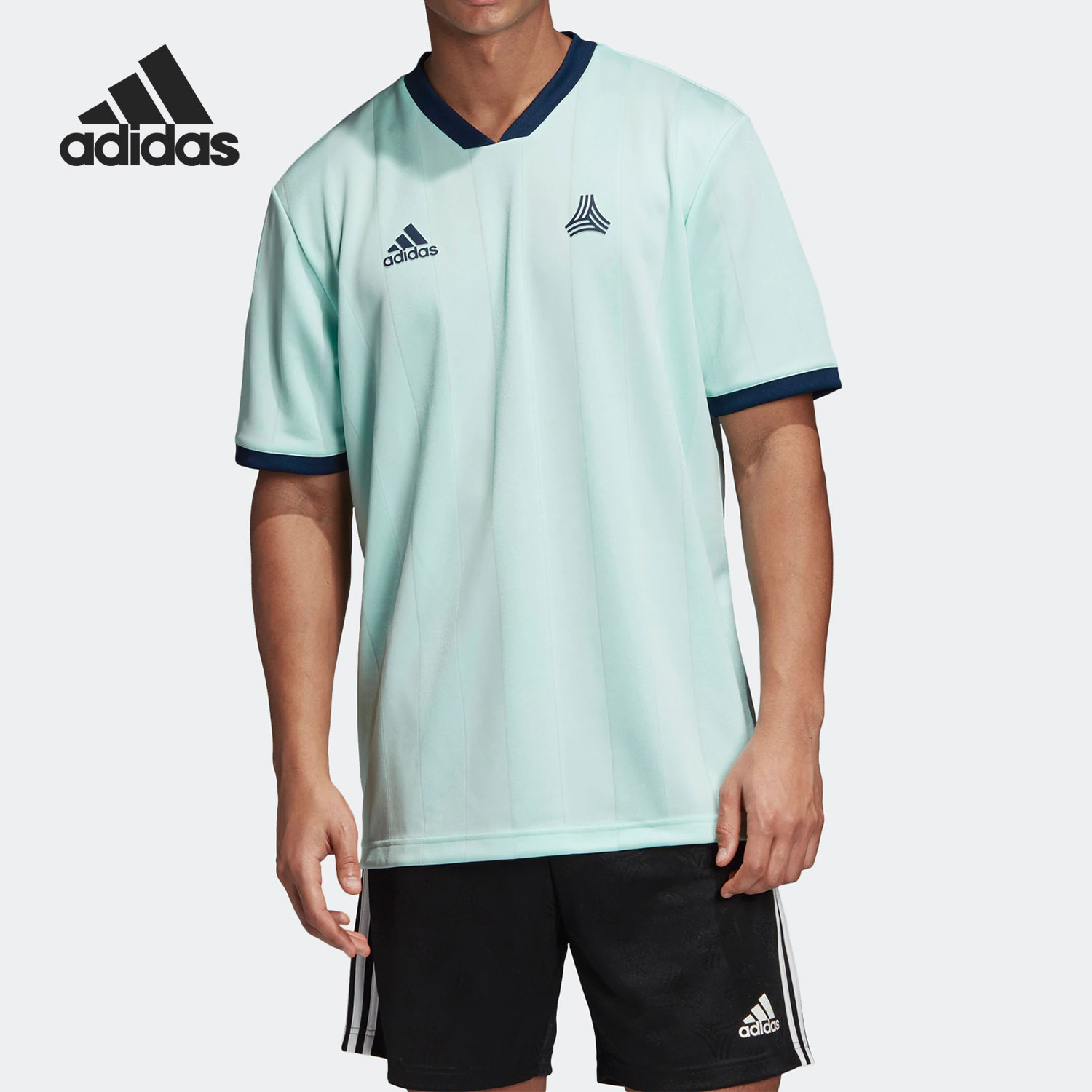 Adidas/阿迪达斯正品 新款休闲透气男子运动短袖T恤DP2703