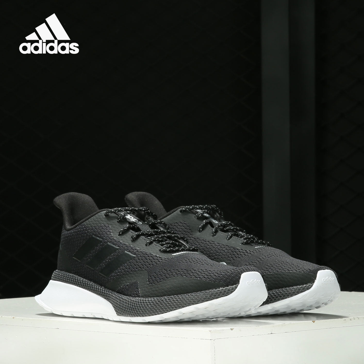 Adidas/阿迪达斯正品新款女子透气轻便户外潮流跑鞋 EE9929,运动鞋new,跑步鞋,淘宝优惠券,粉丝福利购,淘宝优惠卷