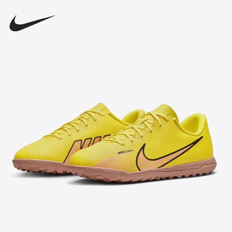 Nike/耐克正品秋季新款女子大童耐磨碎钉足球鞋 DJ5956-780