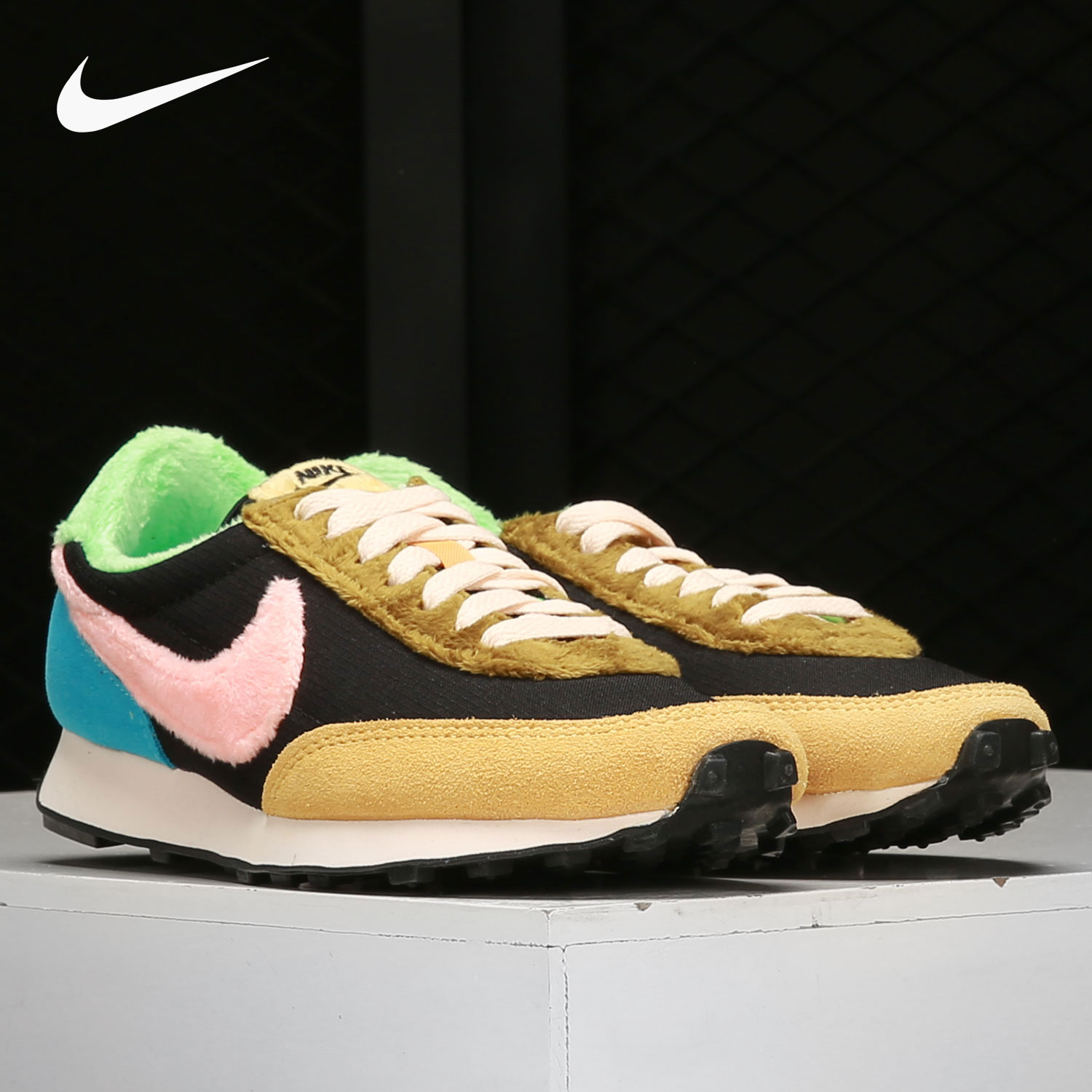 Nike/耐克正品 DBREAK 女子低帮复古加绒休闲运动鞋 DC3275