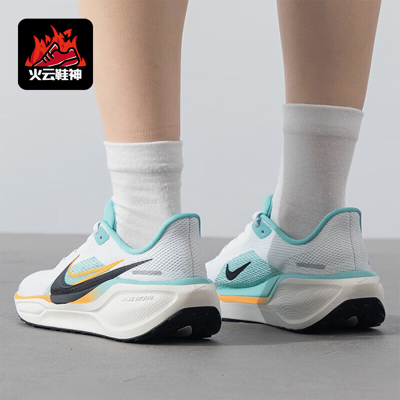 Nike/耐克儿童轻盈运动跑步鞋