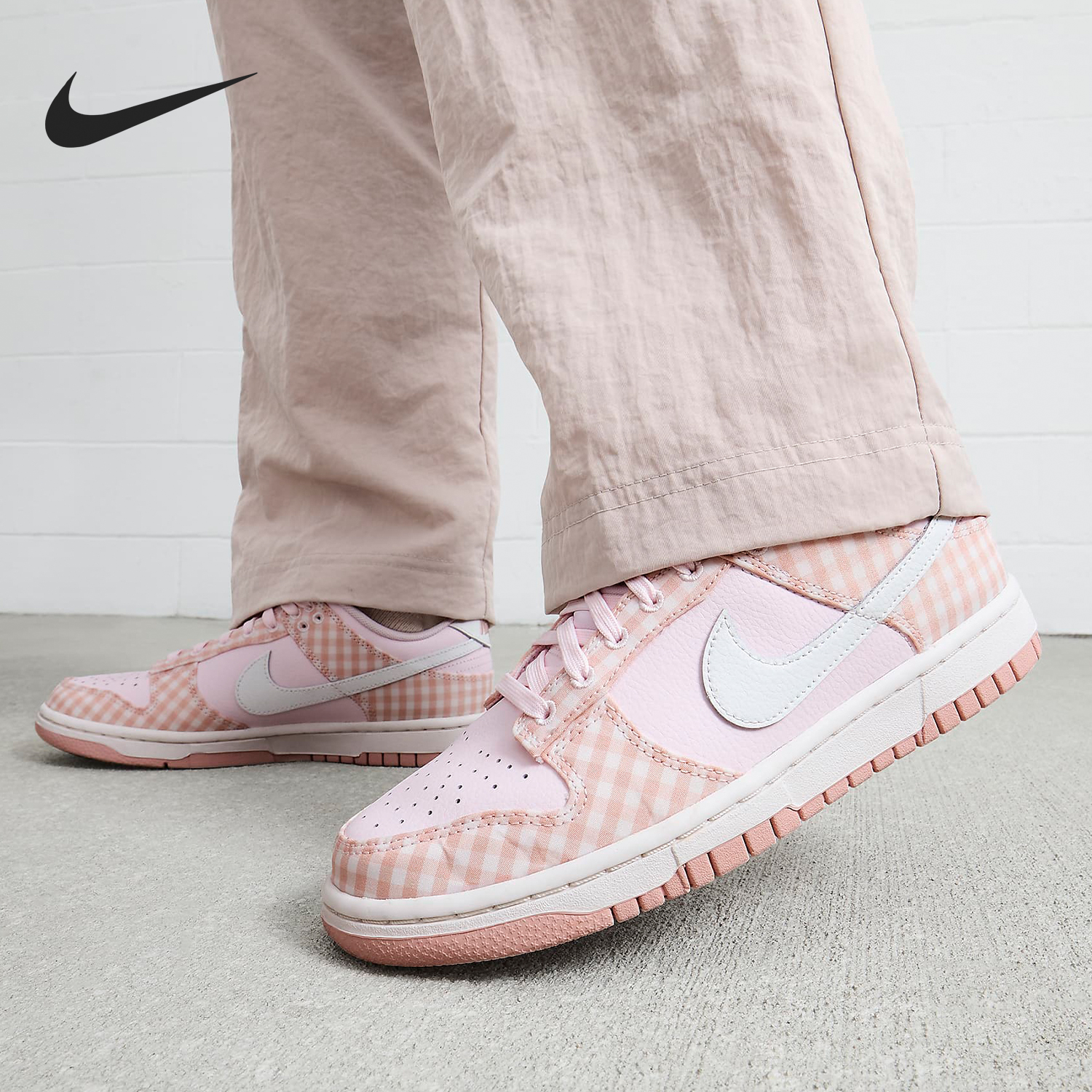 Nike/耐克正品Dunk Low EWT女士低帮休闲运动板鞋FB9881-600