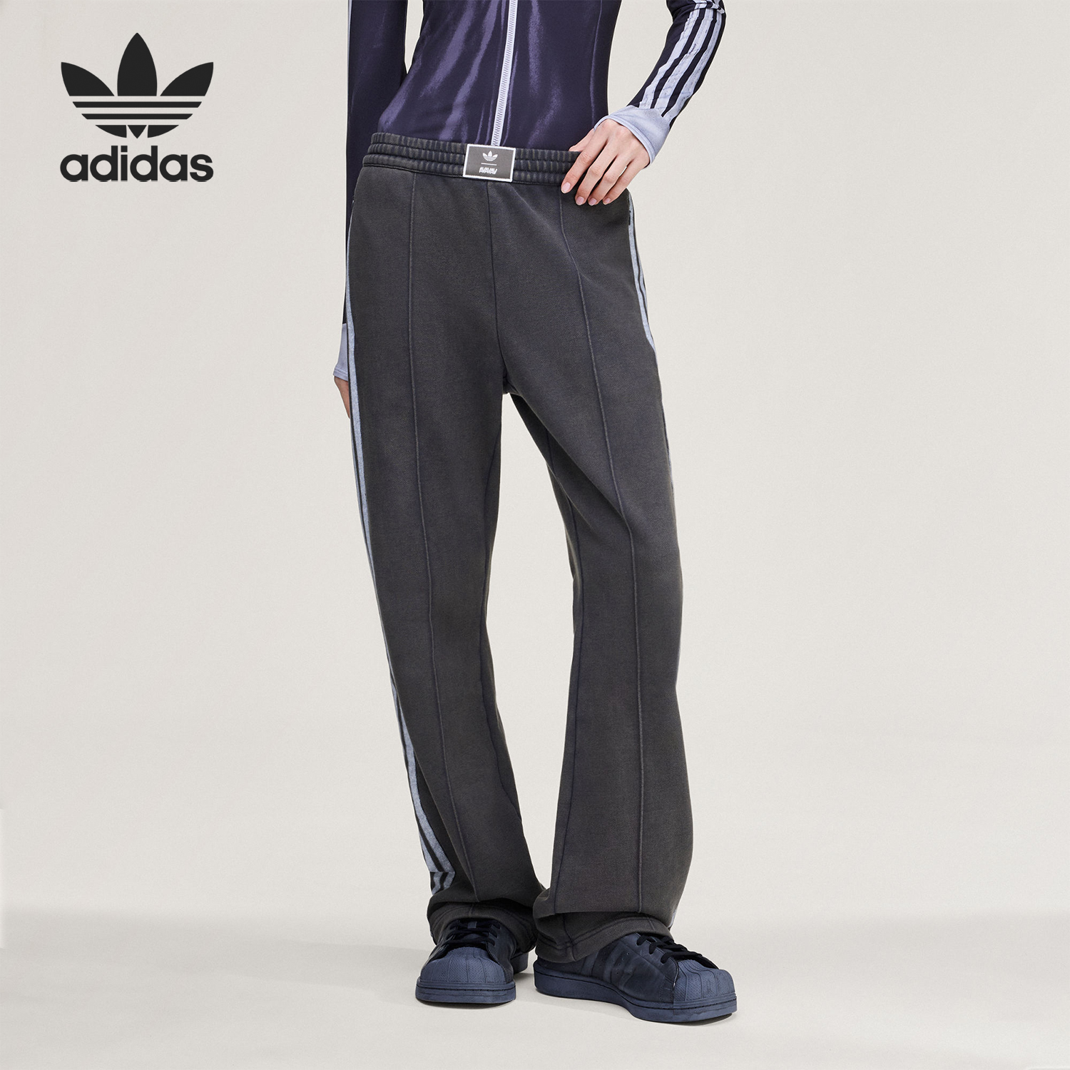 Adidas/阿迪达斯正品三叶草新款女深灰色经典街头运动裤KA9843
