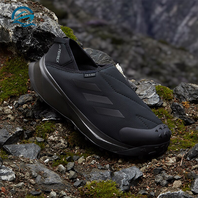 阿迪达斯男女缓震保暖营地户外鞋