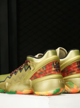Adidas/阿迪达斯正品新款男子金色球鞋跑步鞋运动鞋篮球鞋FW9050