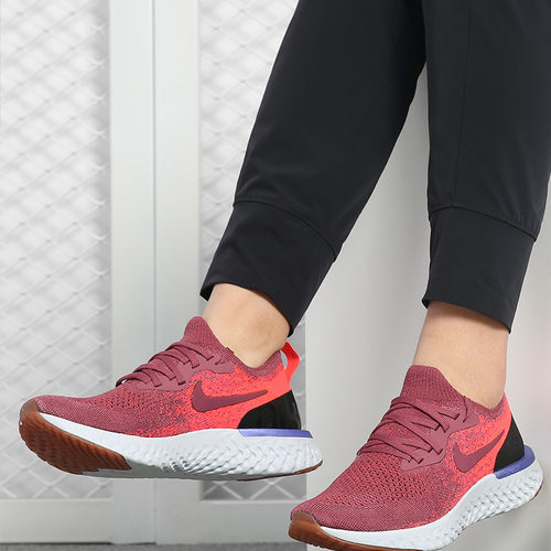 耐克正品女子缓震运动跑步鞋