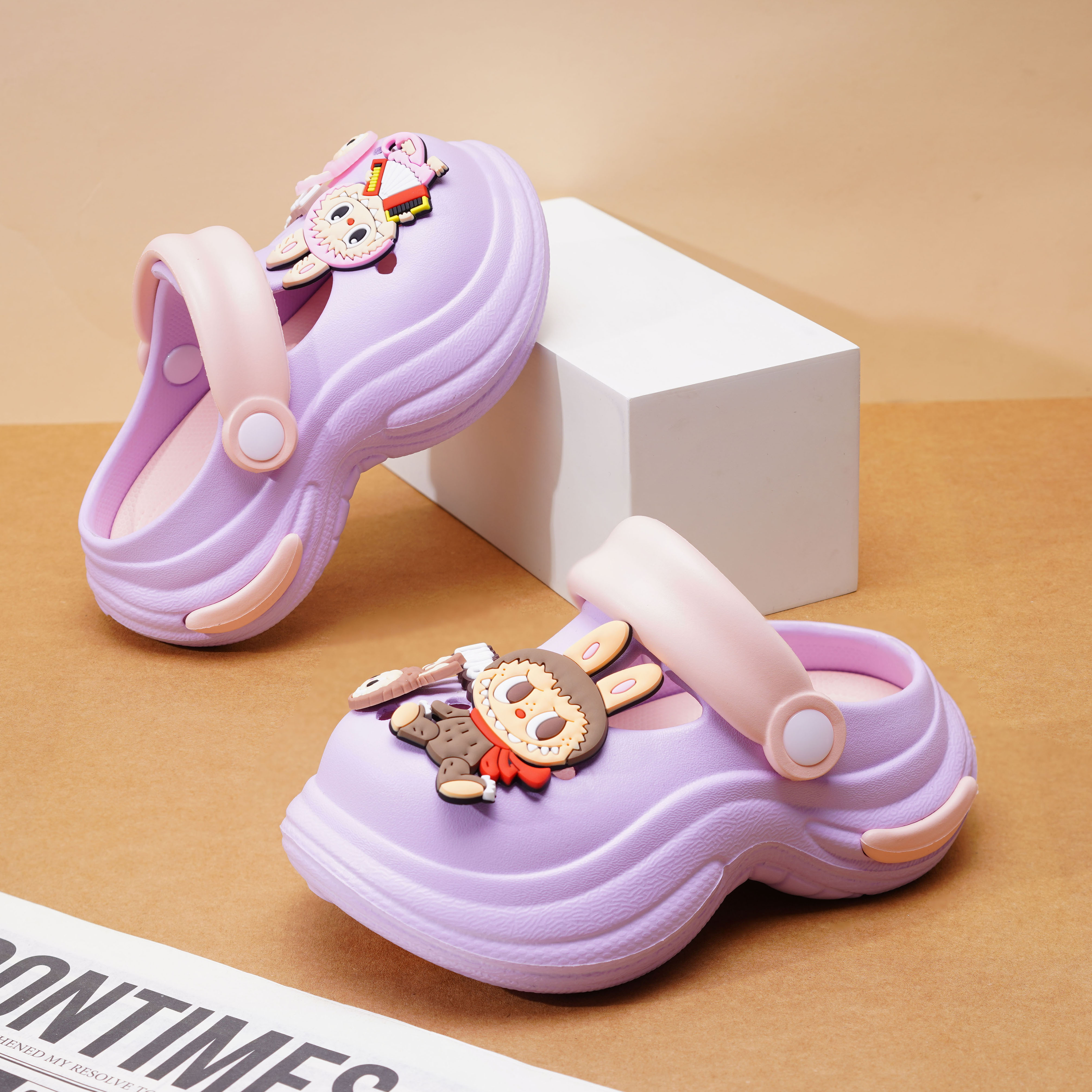 儿童洞洞鞋卡通女童拖鞋