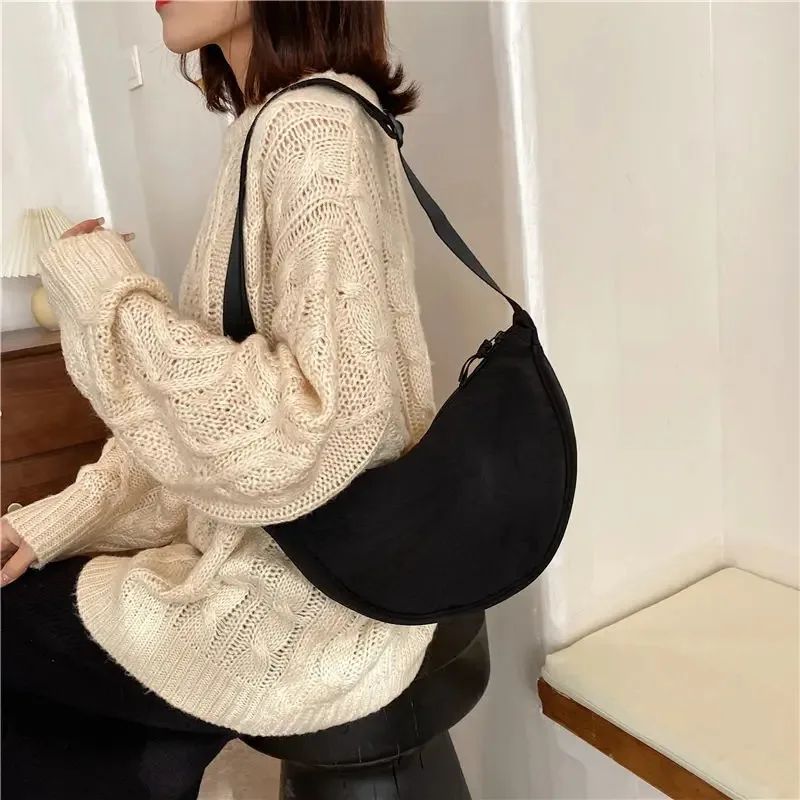 Men and Women Solid Color Chest Bag for Large Capacity Trave