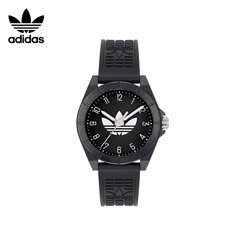 adidas时尚防水石英手表