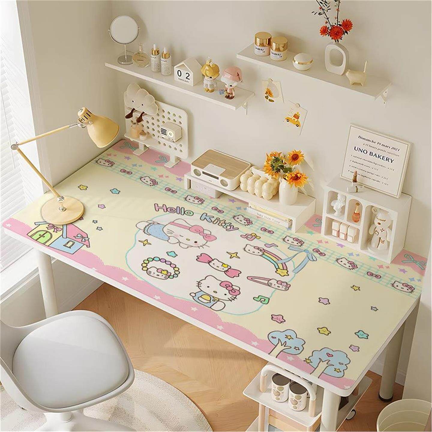 凯蒂猫桌垫防水防油pvc桌布学生宿舍卡通免洗写字台桌面保护垫子