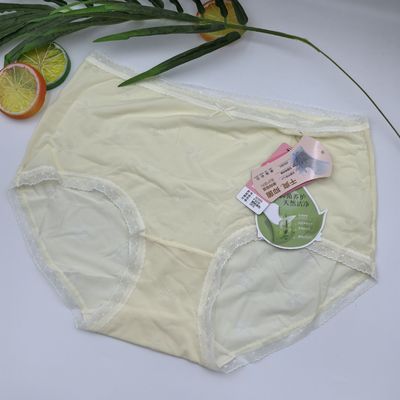 彩田32593轻薄透气网纱内裤女桑蚕丝抗菌底裆中腰无痕性感蕾