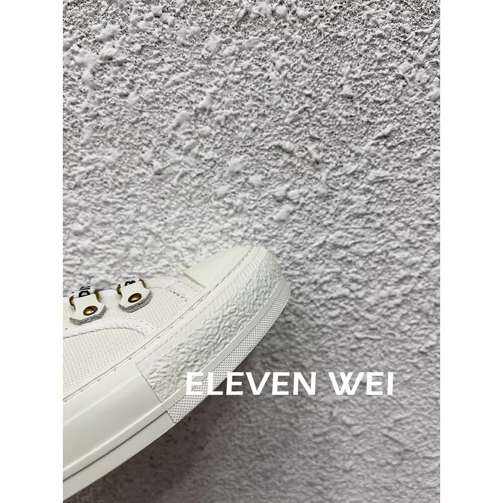 字母花布厚底低帮系带帆布鞋女