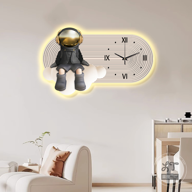 轻奢简约餐厅装饰画创意太空人钟表画卧室床头带表挂画挂钟发光画