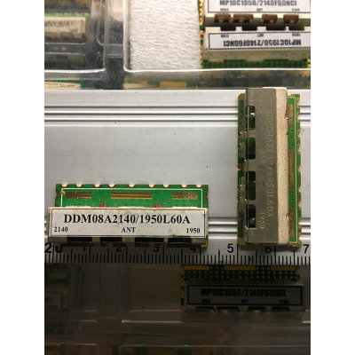 DDM08A2140/1950L60A W-CDMA 3G 介质双工器 2140 1950MHZ  反向