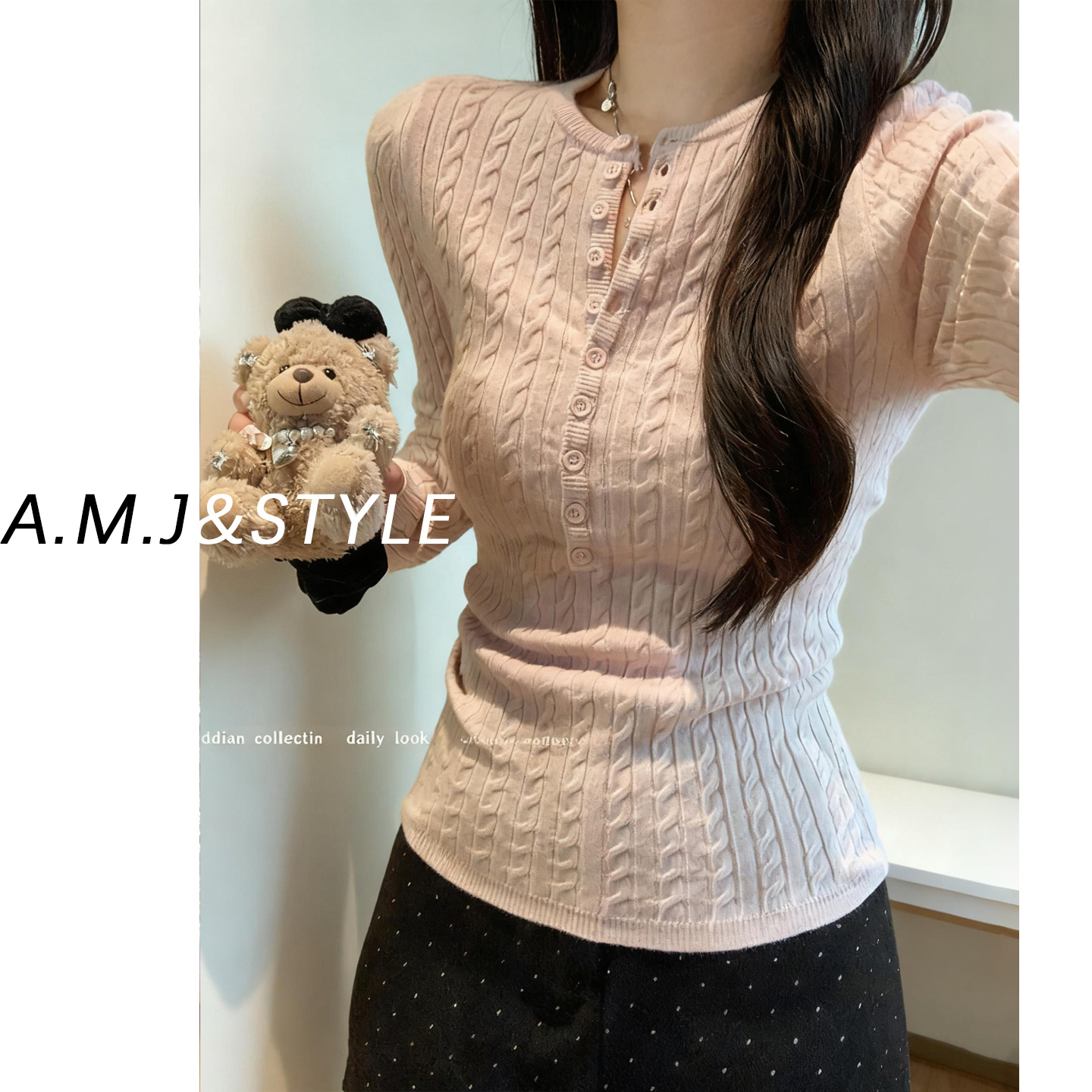 粉色半开v领麻花长袖针织打底衫