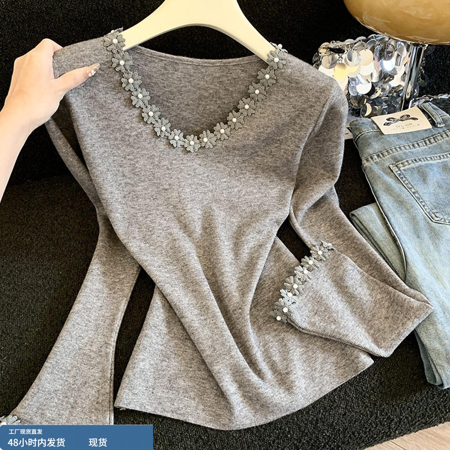 甜辣妹花边领喇叭袖针织衫女秋冬新款设计感小众修身显瘦打底上衣