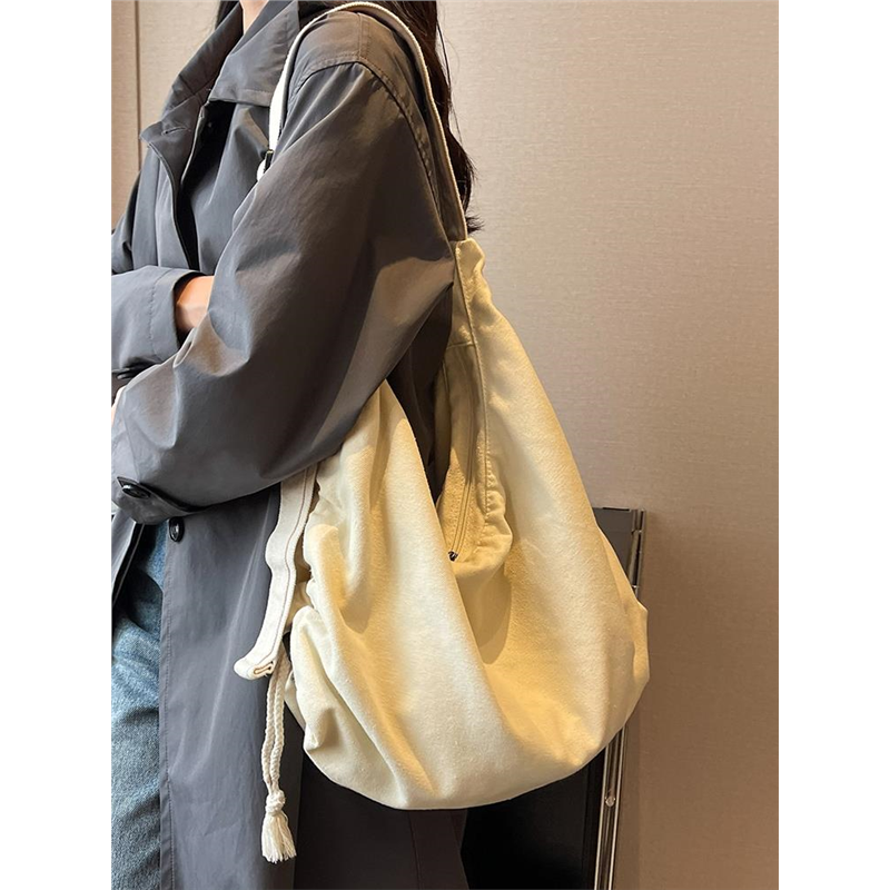 帆布包女生2026新款大学生上课上班通勤大容量慵懒风单肩斜挎包包