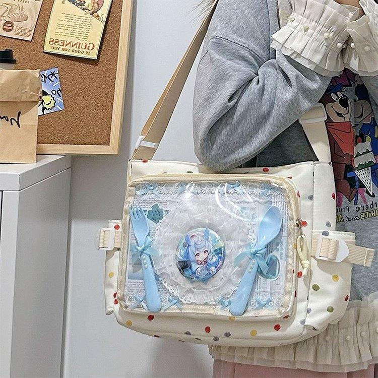 可爱少女斜挎包吧唧扎板痛包娃包