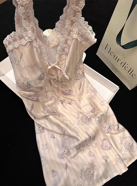 纯欲性感带胸垫蕾丝v领吊带睡裙夏季2025新款冰丝连衣裙家居裙子