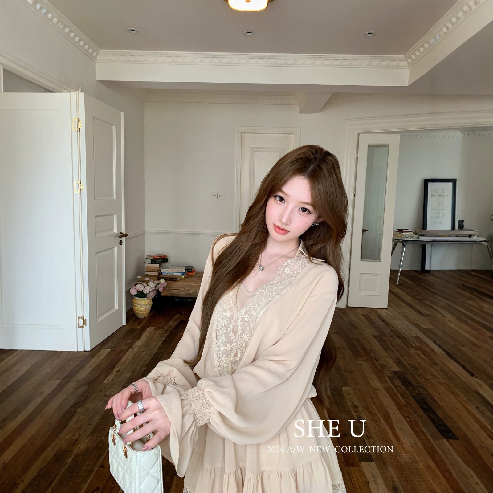 SHE U 法式复古少女纯欲雪纺衫2026秋季新款蕾丝拼接假两件上衣