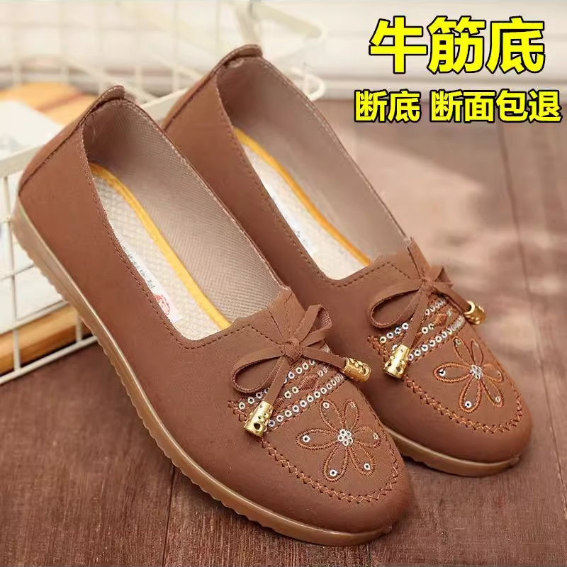 牛筋底妈妈鞋秋季新款中老年一脚蹬老北京布鞋女鞋平底绣花经典鞋
