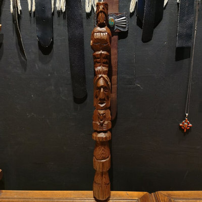 1983年美国印第安海达部落原住民手工雷鸟图腾柱收藏装饰摆件挂件