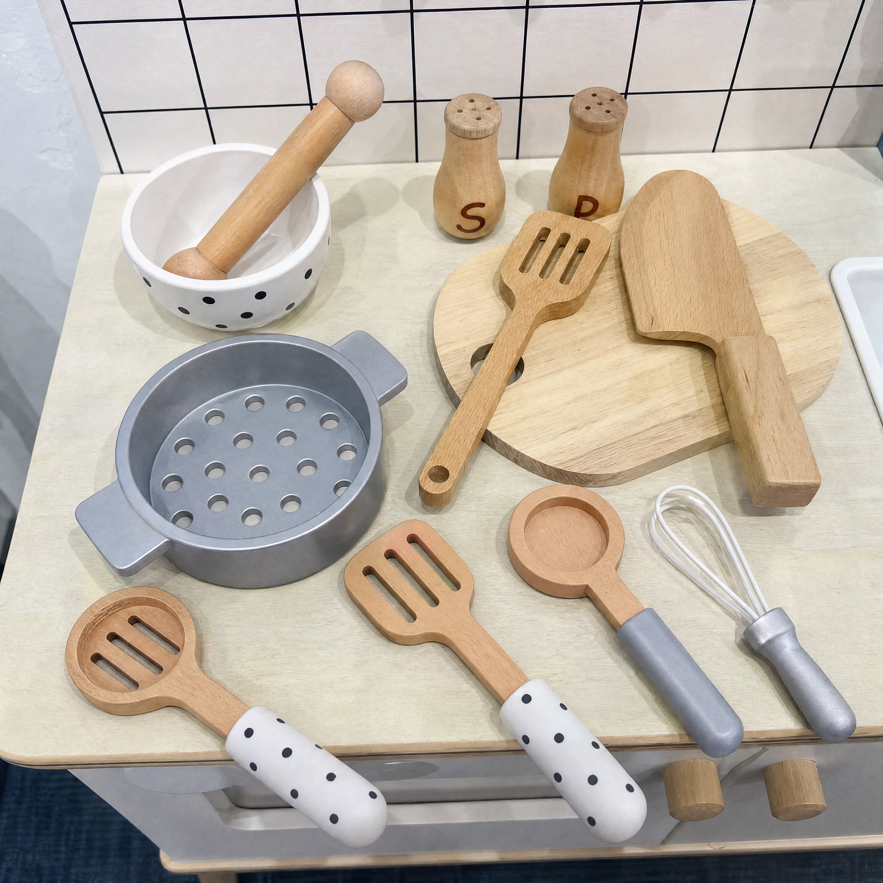宜灵实木过家家水果切切切玩具