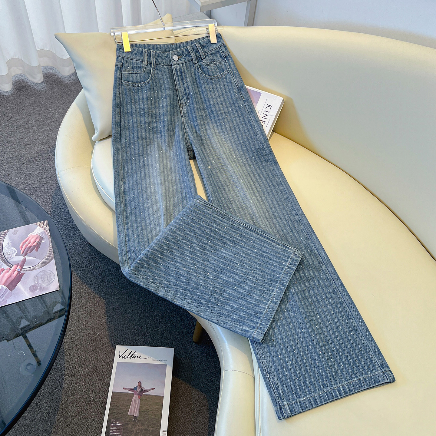 韩版满天星烫钻高腰阔腿牛仔裤女春季2026新款显瘦直筒拖地长裤