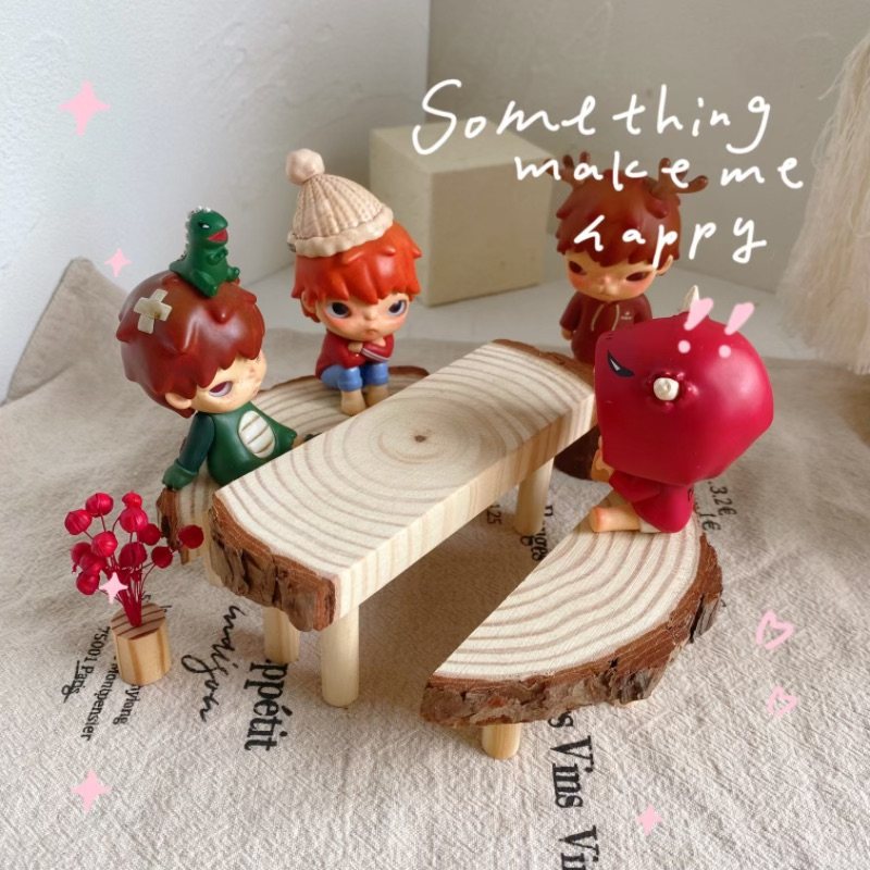 森系木质大圆桌长桌凳子手工diy创意摆件6-8人桌盲盒场景道具娃屋